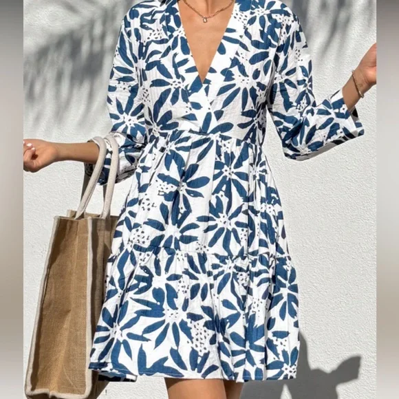 Dancing in the Sun mini dress - Picture 5 of 6